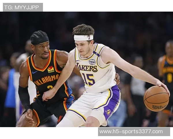 勇士轻松战胜湖人雷霆险胜火箭展现实力与紧张局势的微妙平衡